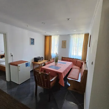 Harmonie Zentrum Apartment *
